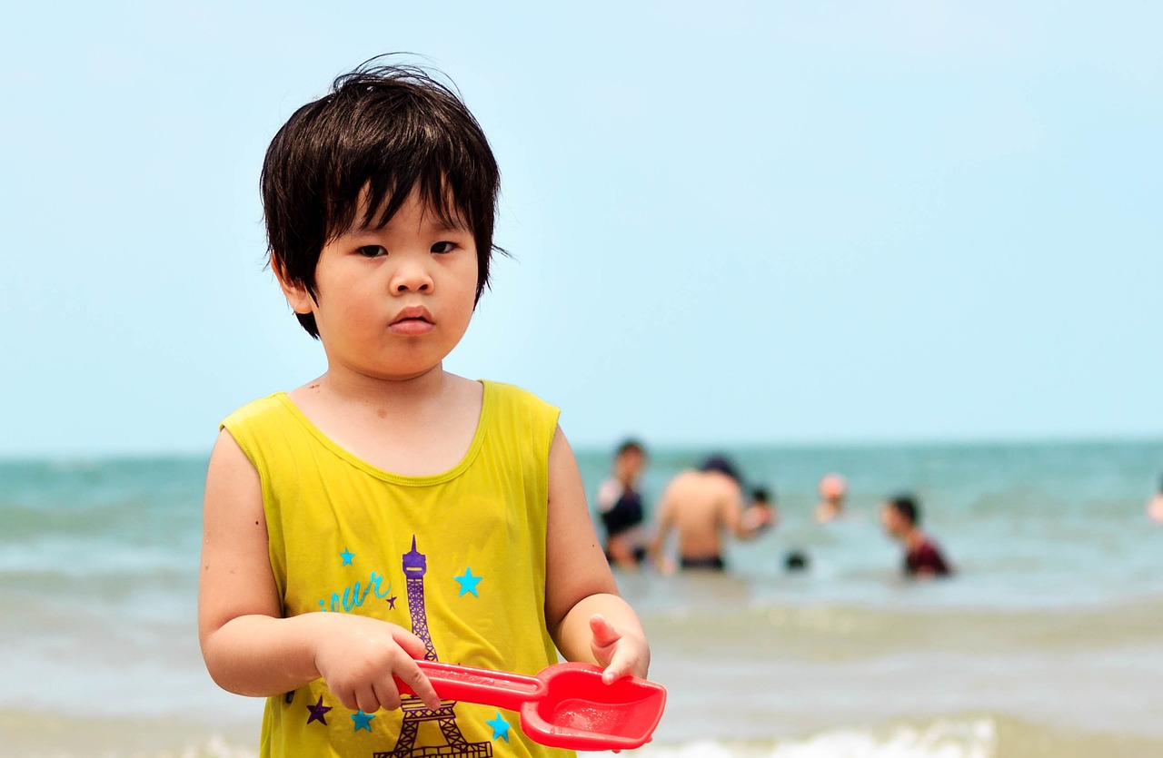 三岁孕妈供卵生的宝宝打嗝怎么办（三岁孕妈供卵生的宝宝打嗝怎么办）