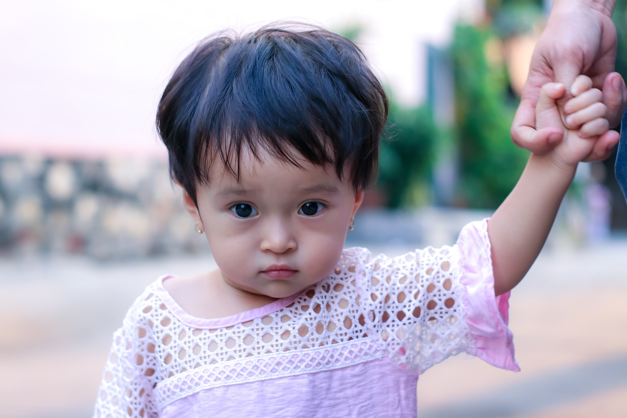 NF宝贝(国际)生殖的婴儿女性怎样取卵（取卵怎么生试管代生的孩子）